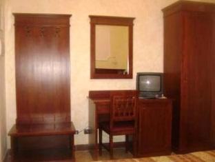 Alex 2* Roma
